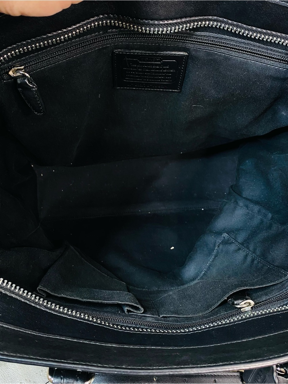 Coach Legacy Tanner Tote Black Glove Tanned Leather Tassel Bag 19924 - Picture 10 of 11